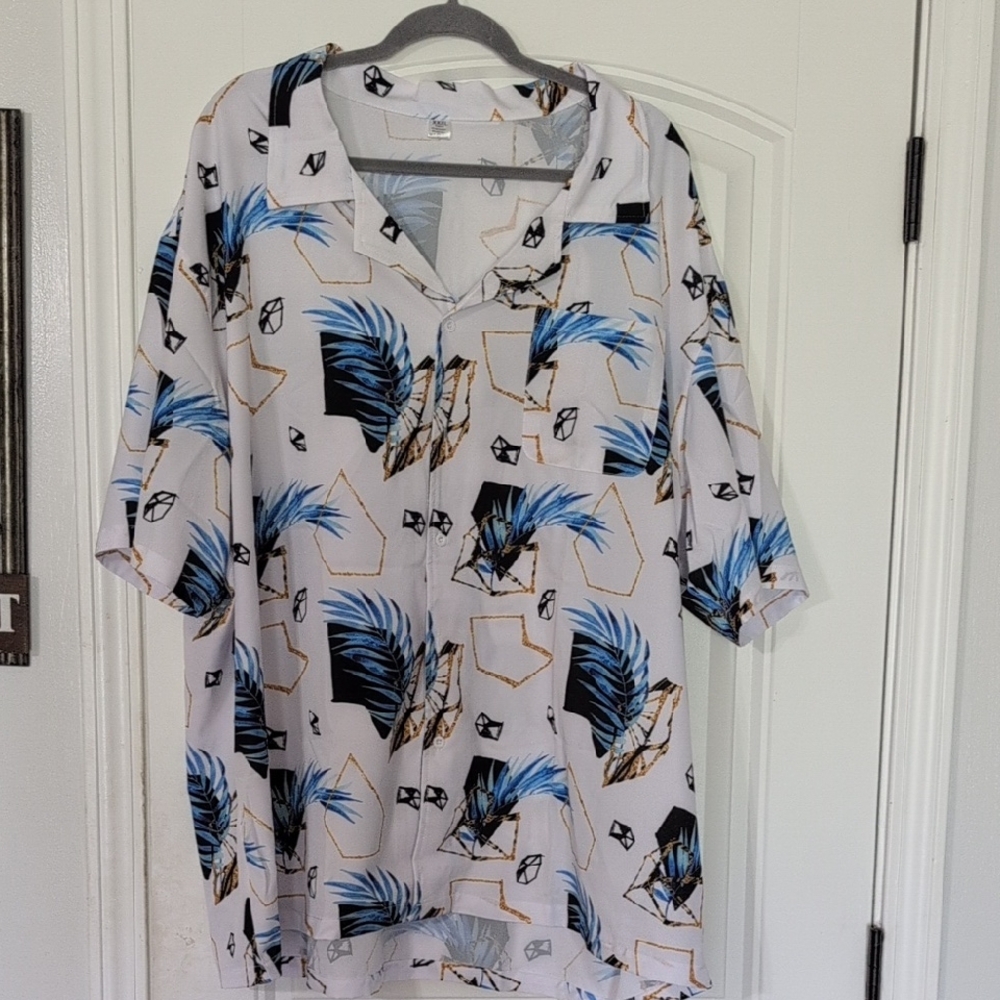 Unk White Short-Sleeve Button-Down Shirt with Blue Palm Print